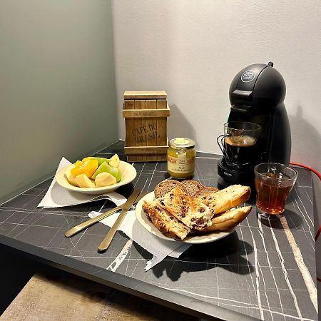 Le Lutz Appartement Nîmes Buitenkant foto