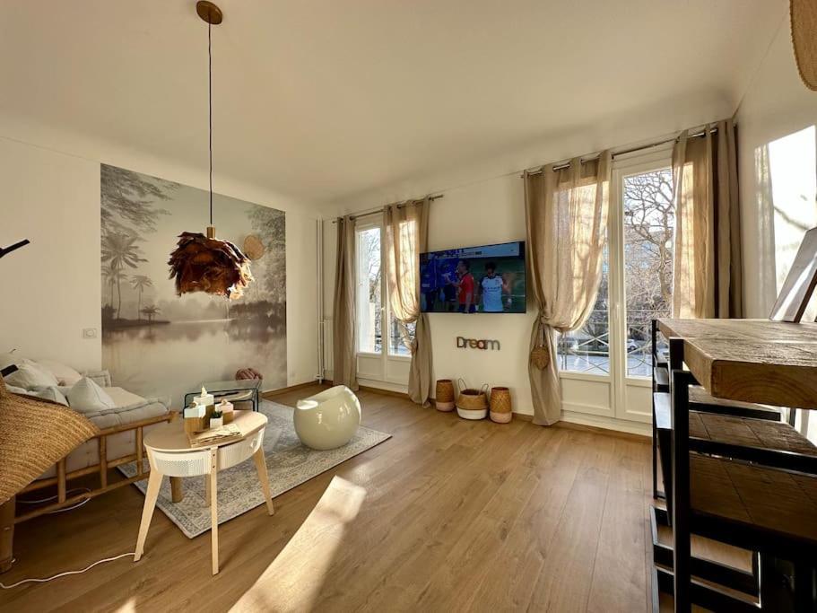 Le Lutz Appartement Nîmes Buitenkant foto