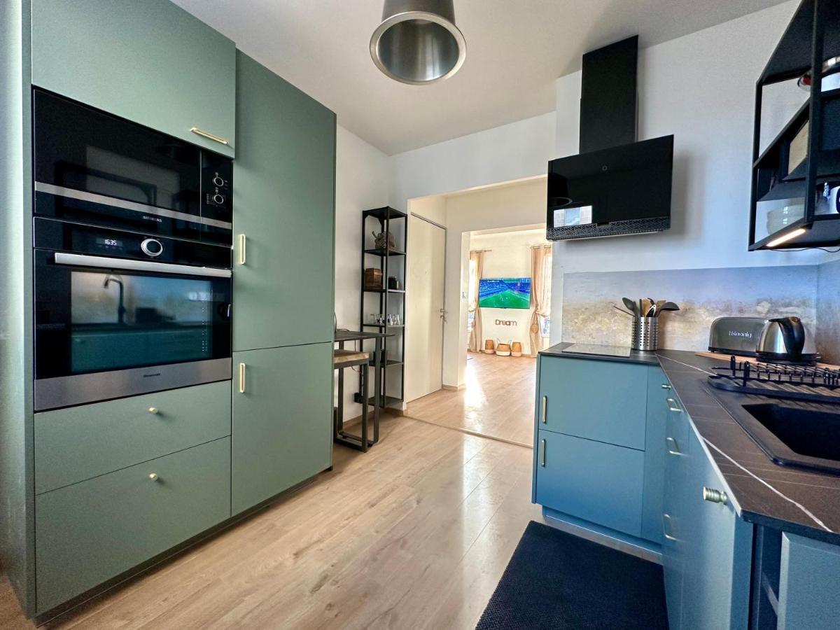 Le Lutz Appartement Nîmes Buitenkant foto
